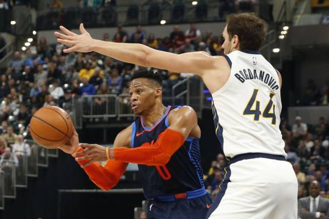 他严格遵守 他严格遵守