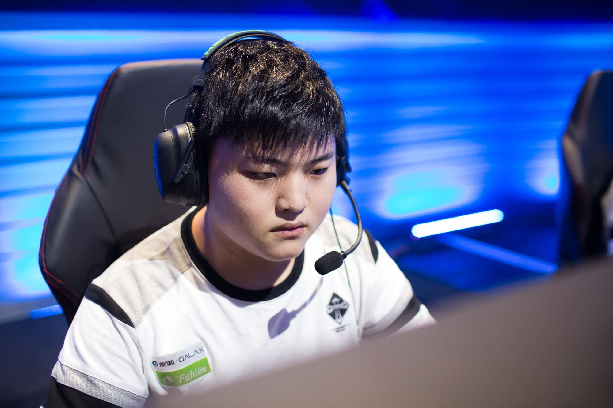 连续两分建 连续两分建